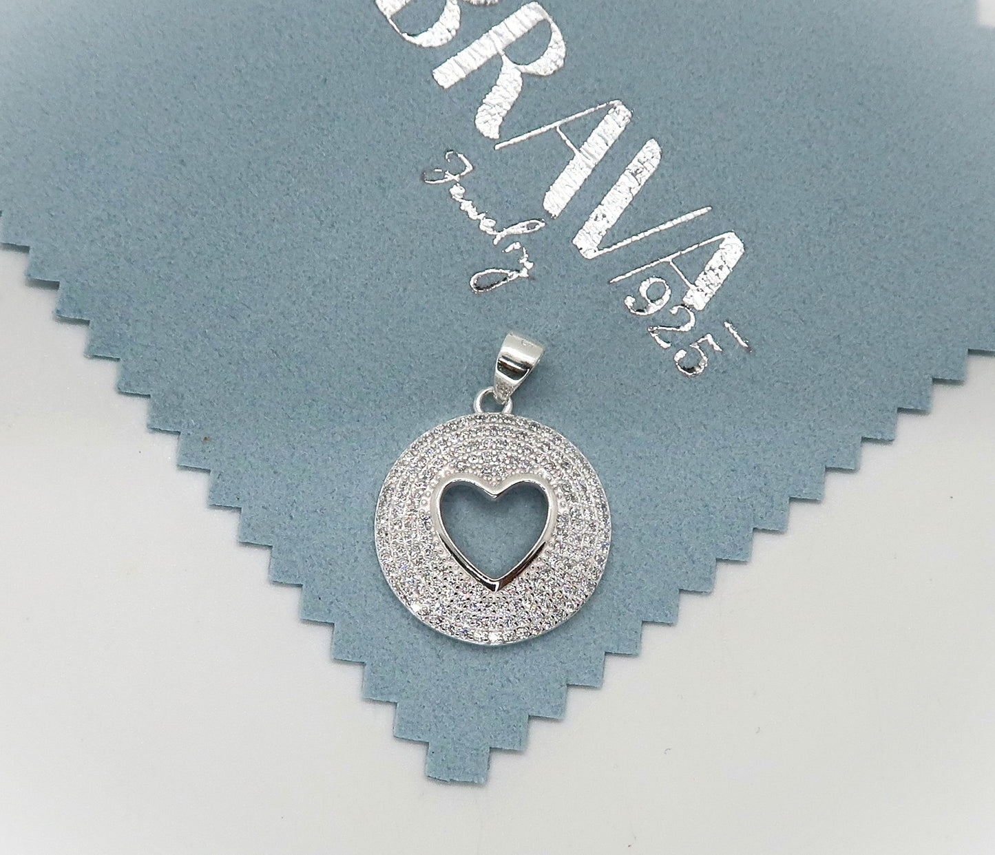 Dije de Corazón con Zirconia