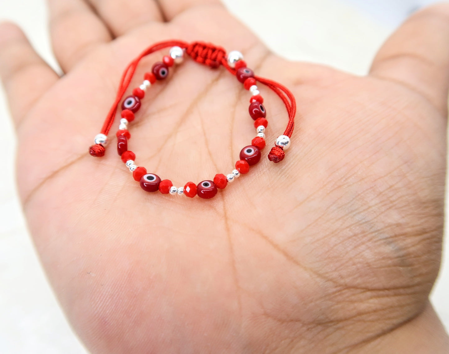 Ojitos Turcos - Bebe