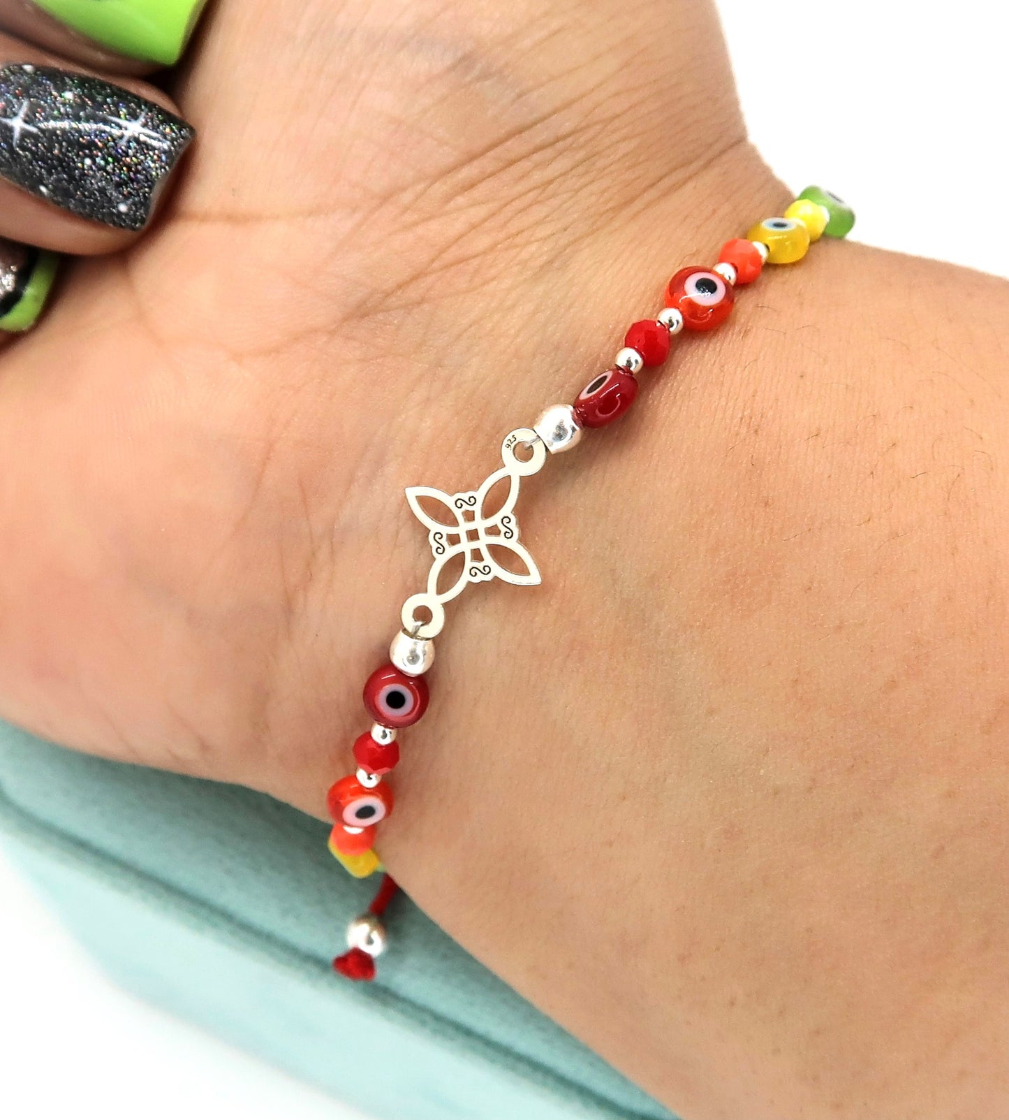 Pulsera de Nudo de Bruja con Ojos Turcos