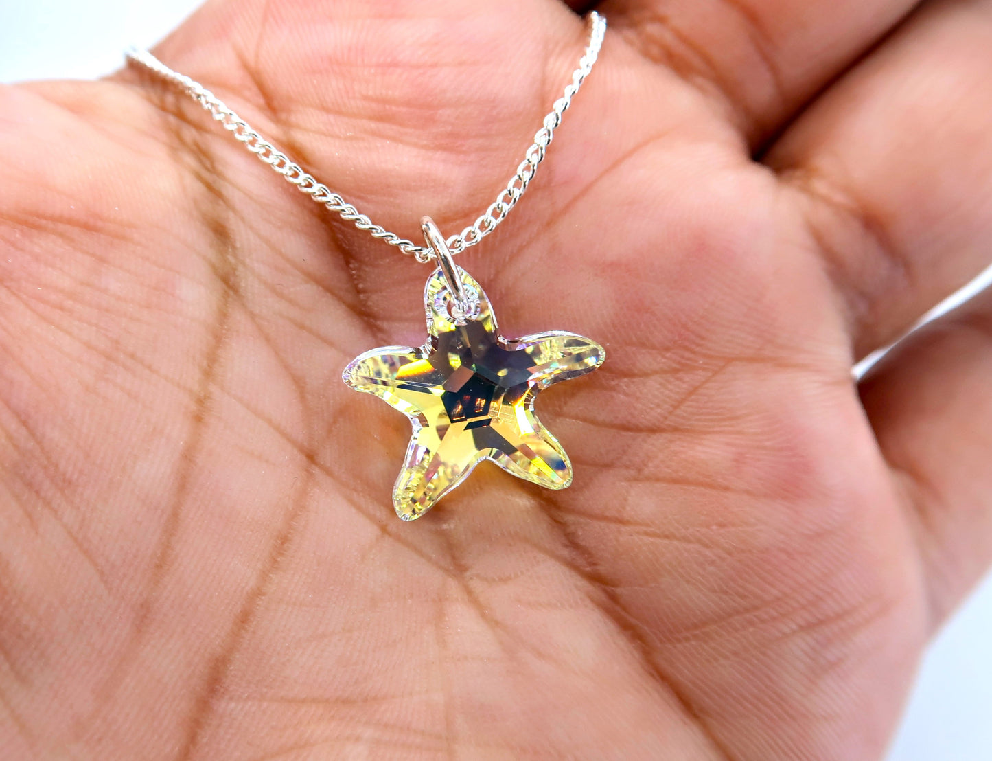 Dije Estrella de Mar - Piedra Swarovski Efecto Tornasol 1.7 cm