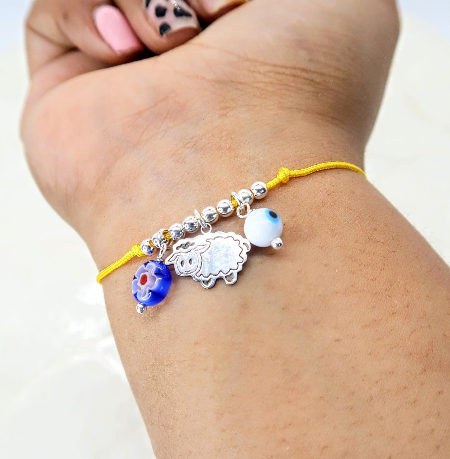 Pulsera Borreguito de la Abundancia, Ojo Turco y Flor